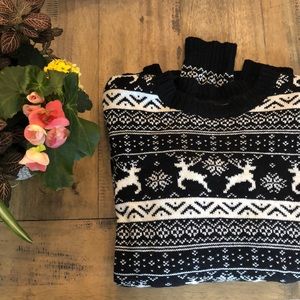 Super cute winter sweater